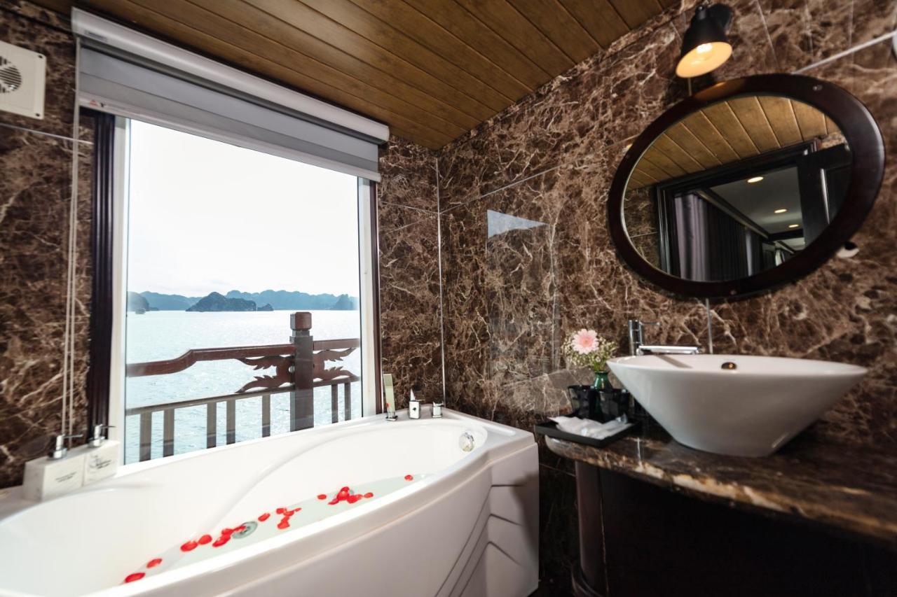 Отель Amanda Cruise Ha Long Bay Экстерьер фото